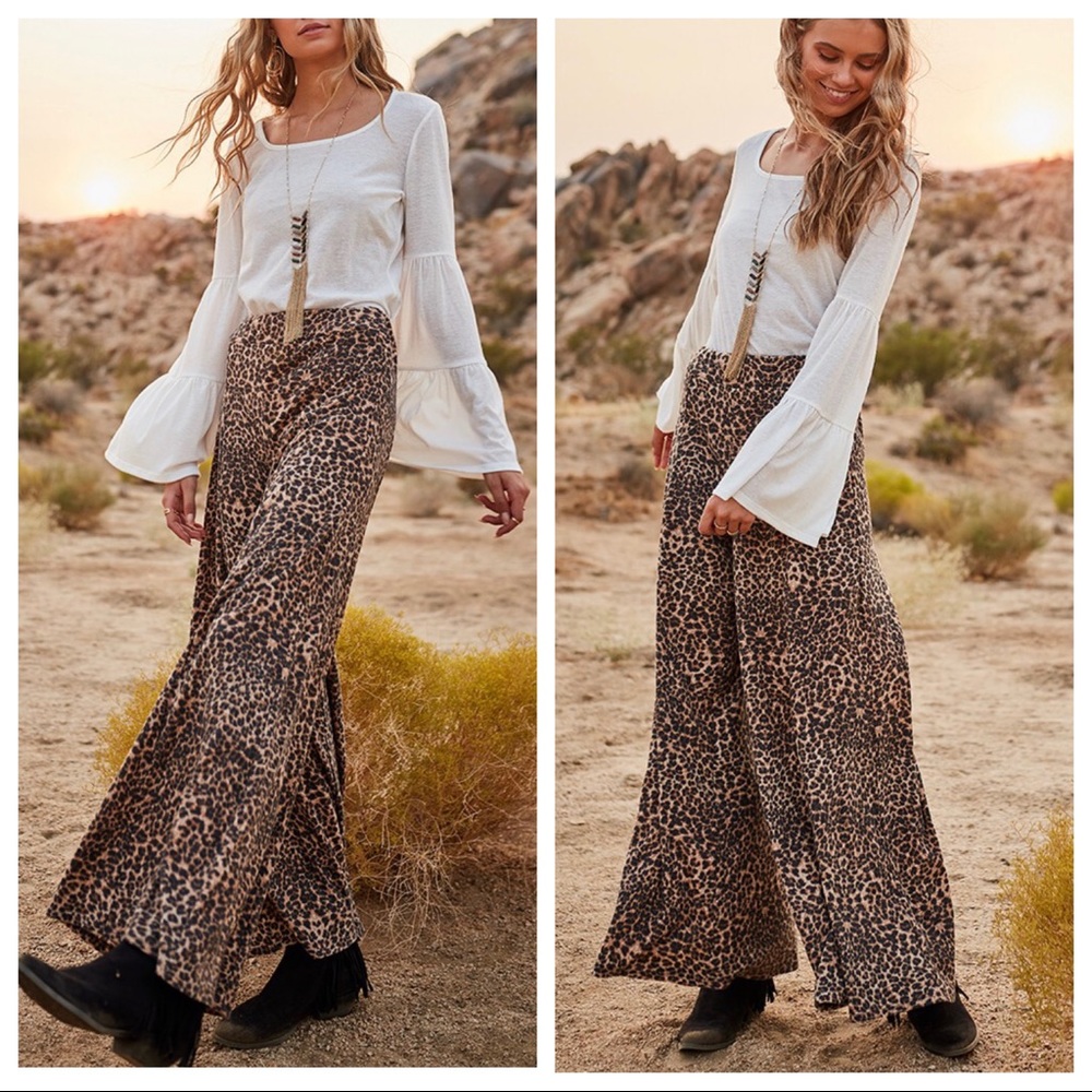 Fabulous Gypsy chic Animal print flounce pants - Picture 3 of 5